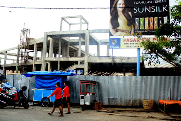 Pembangunan Pasar Cikpuan milik Pemko Pekanbaru terbengkalai